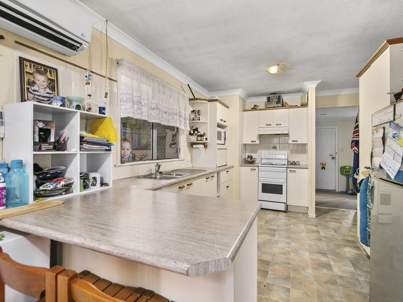 4 Berry Street, Churchill QLD 4305