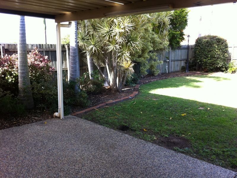 8 Michelle Court, Raceview QLD 4305