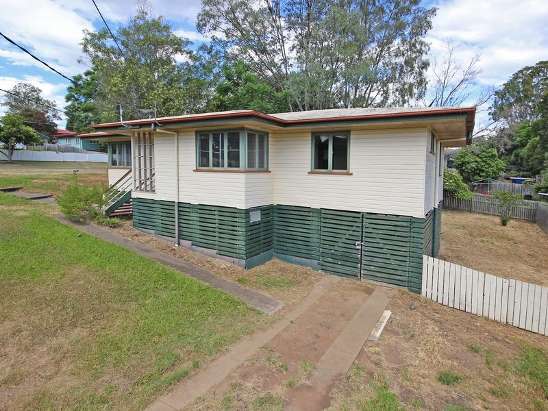 28 Coverack Street, Leichhardt QLD 4305