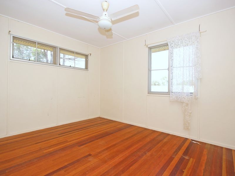 28 Coverack Street, Leichhardt QLD 4305