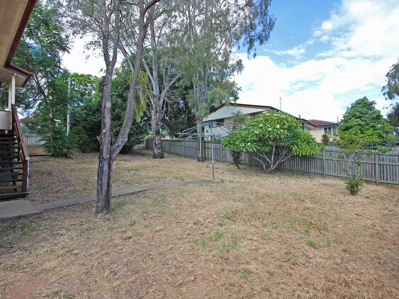 28 Coverack Street, Leichhardt QLD 4305
