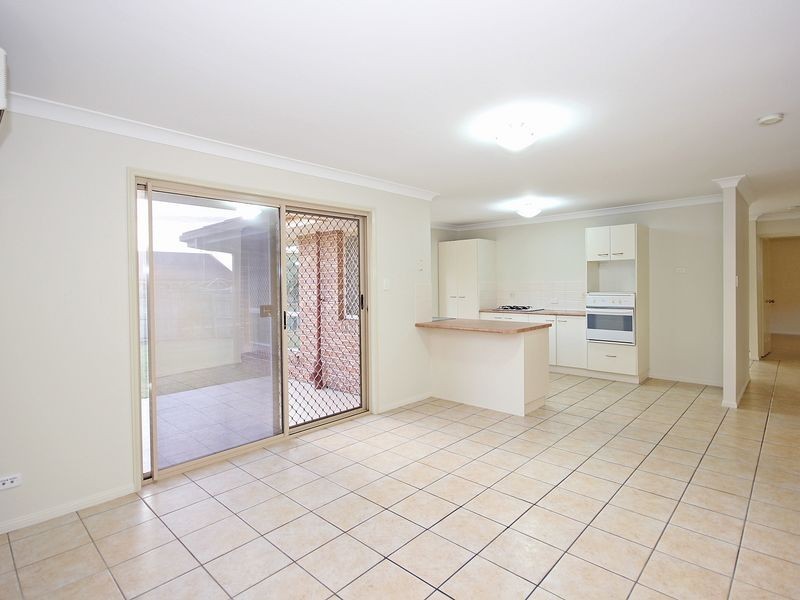 4 Arora Court, Flinders View QLD 4305