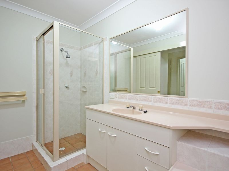 4 Arora Court, Flinders View QLD 4305