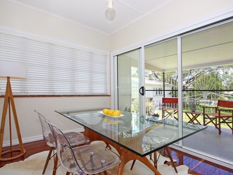 16 Jackes Street, Eastern Heights QLD 4305