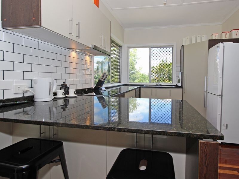 16 Jackes Street, Eastern Heights QLD 4305