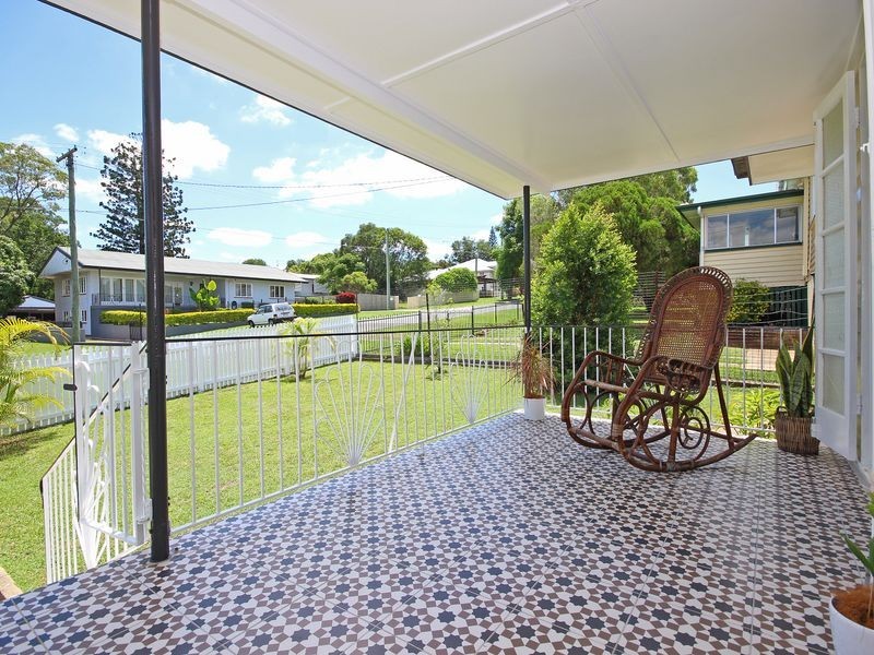 16 Jackes Street, Eastern Heights QLD 4305
