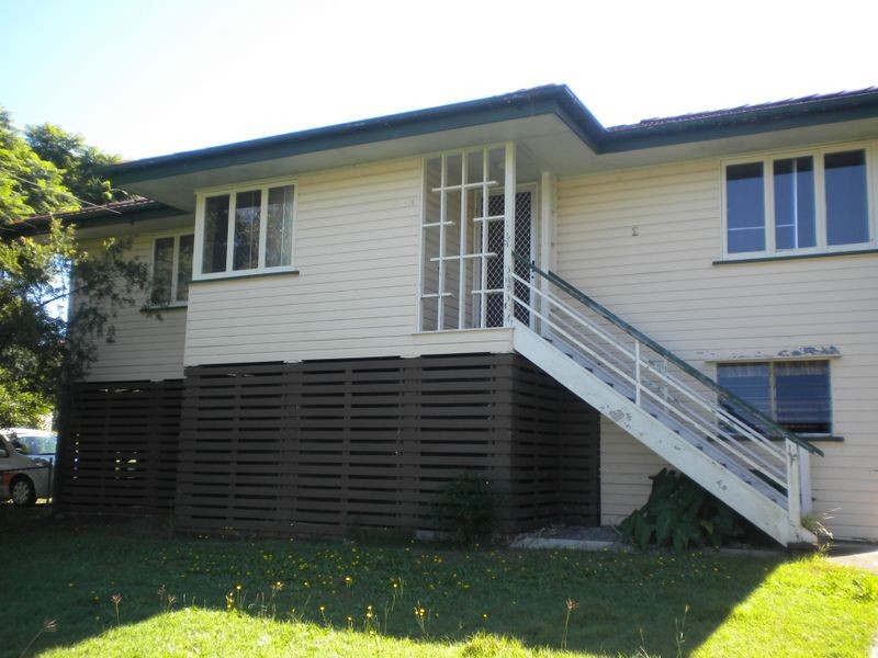 2 Odette Street, Leichhardt QLD 4305