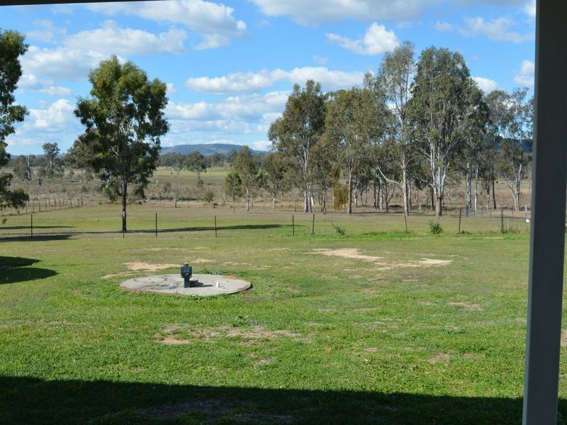 35 Walnut Drive, Brightview QLD 4311