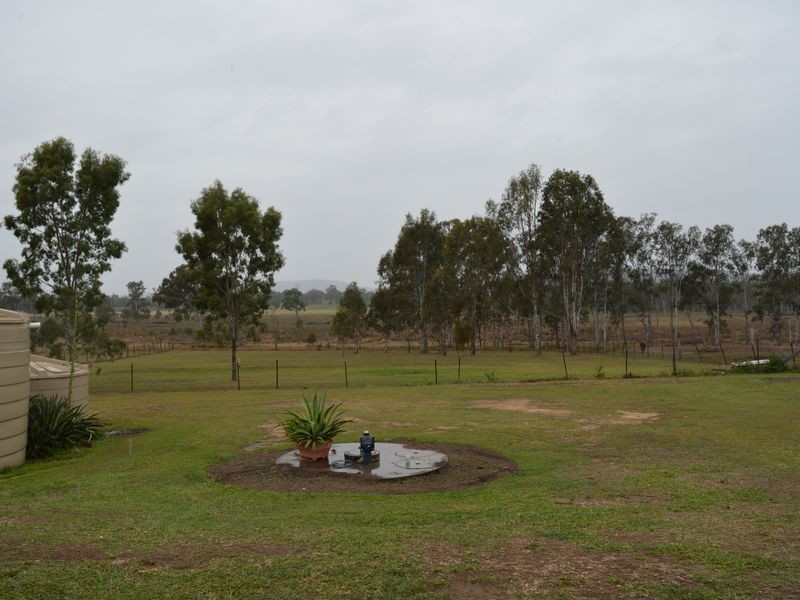 35 Walnut Drive, Brightview QLD 4311