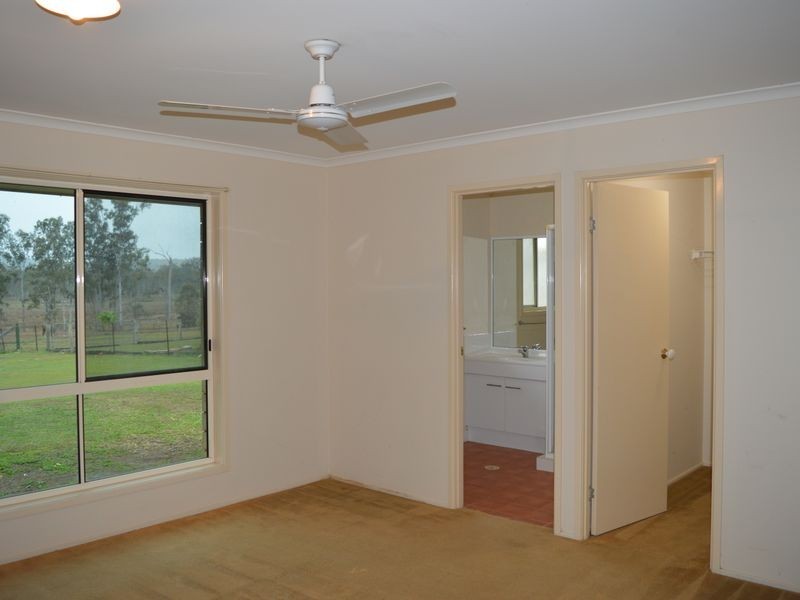 35 Walnut Drive, Brightview QLD 4311