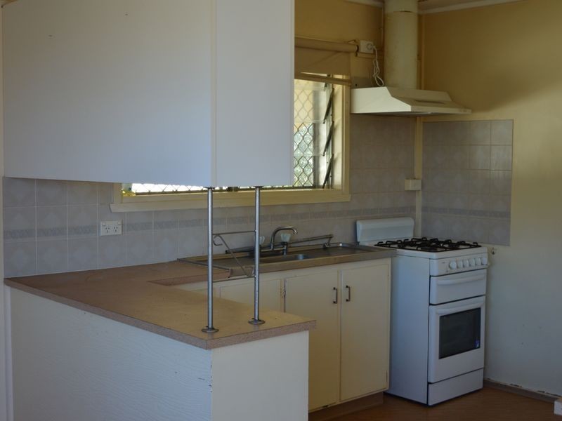 5 Kynance Street, Leichhardt QLD 4305
