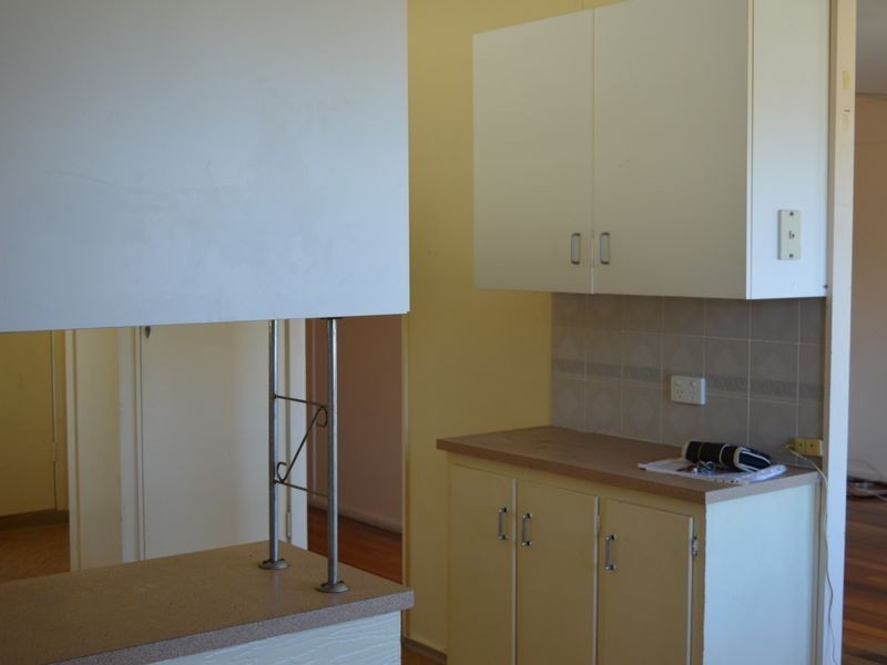 5 Kynance Street, Leichhardt QLD 4305