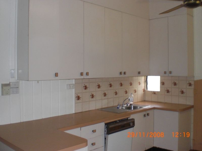 16 McLean Street, North Ipswich QLD 4305