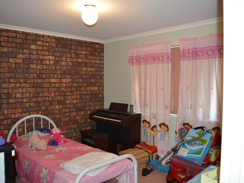 1 & 2/19 Cocos Place, Raceview QLD 4305