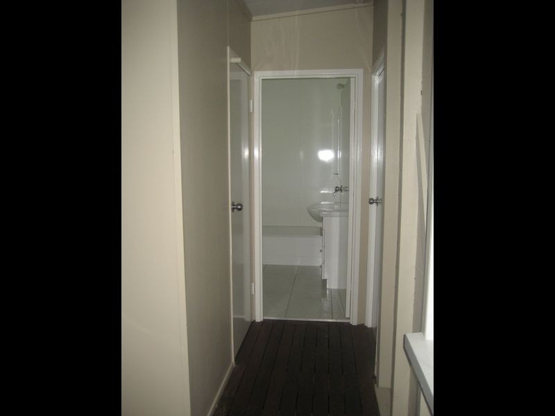 27 Marian Street, Booval QLD 4304