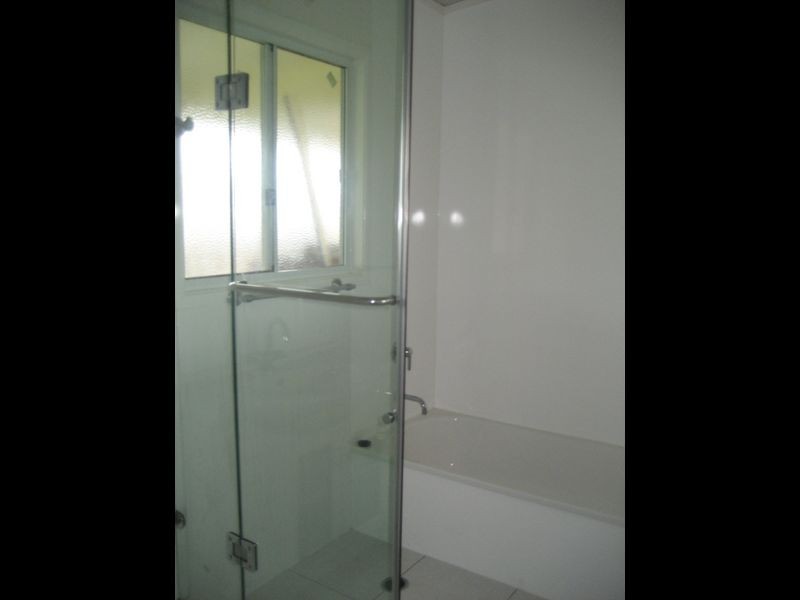 27 Marian Street, Booval QLD 4304