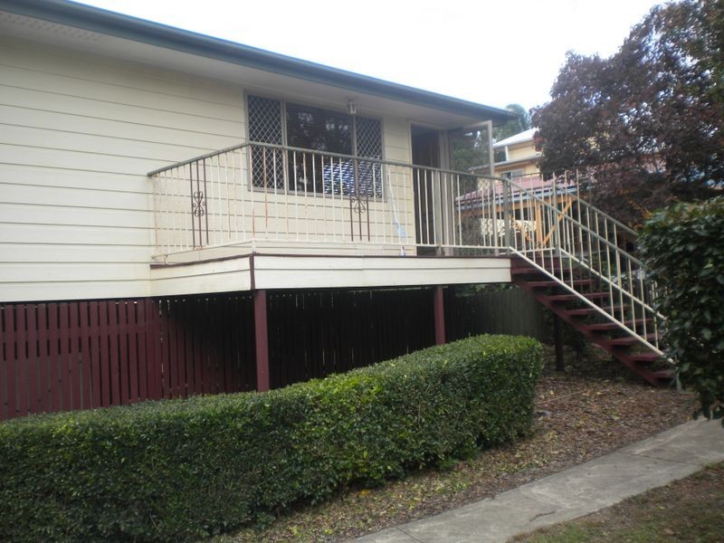 1 Croyden Street, Tivoli QLD 4305