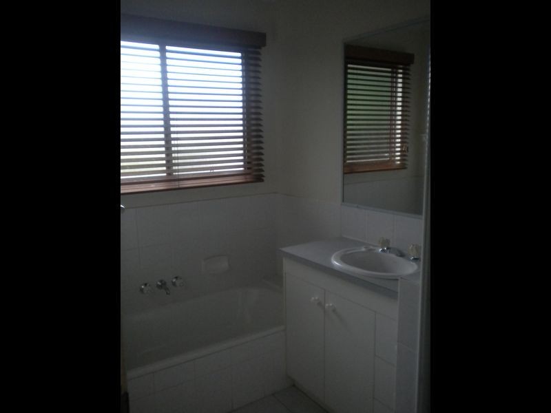 1 Croyden Street, Tivoli QLD 4305