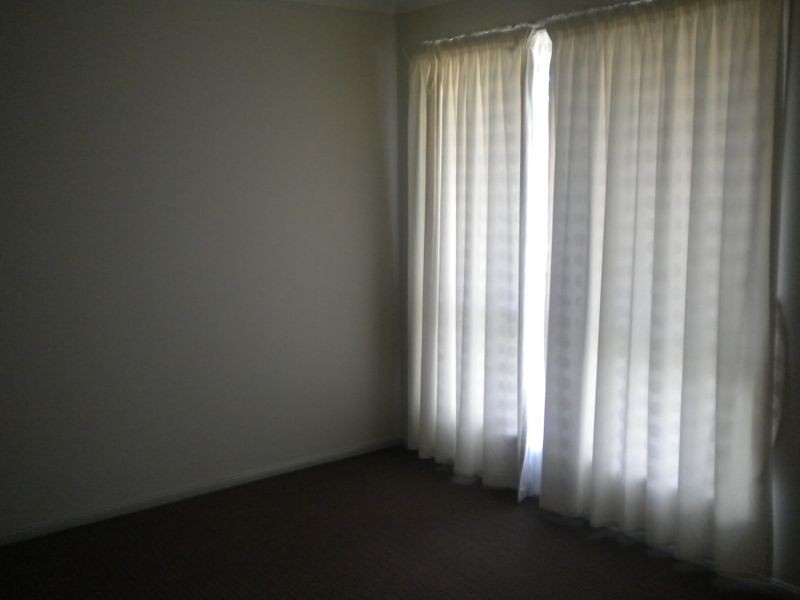 4 Jura Street, Brassall QLD 4305