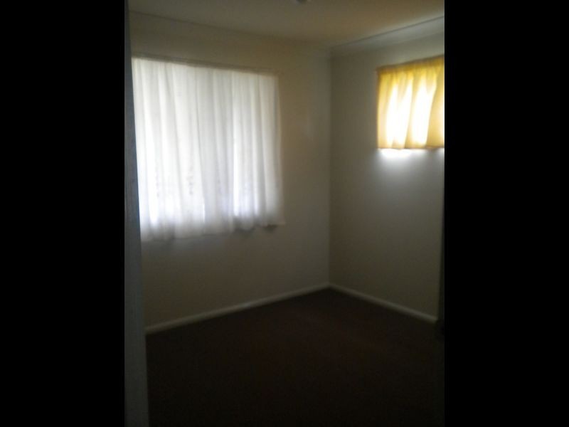 4 Jura Street, Brassall QLD 4305