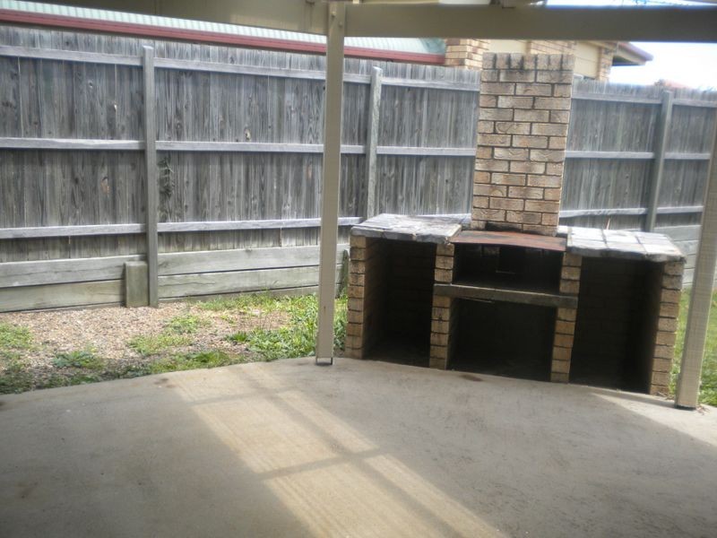 4 Jura Street, Brassall QLD 4305
