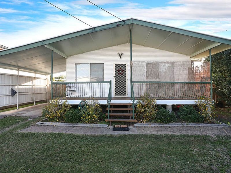 40 Logan Street, North Booval QLD 4304