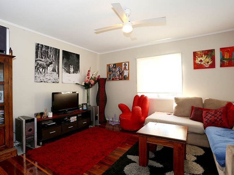 40 Logan Street, North Booval QLD 4304