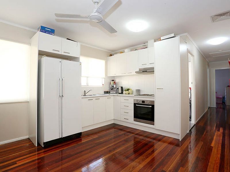 40 Logan Street, North Booval QLD 4304