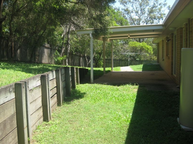 2 Manchester Street, North Ipswich QLD 4305
