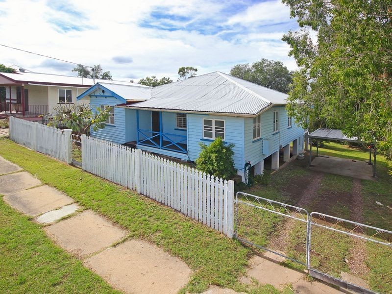 33 MacGregor Street, Woodend QLD 4305