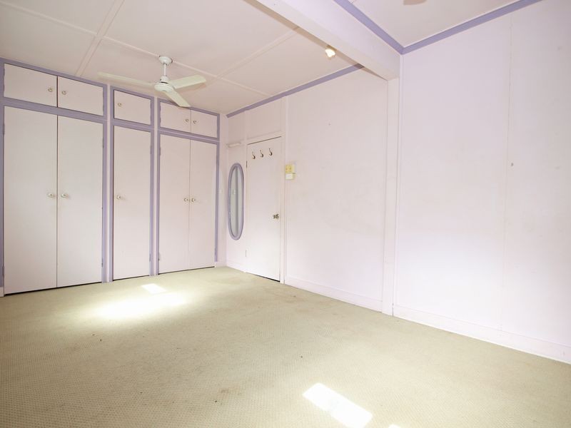 33 MacGregor Street, Woodend QLD 4305