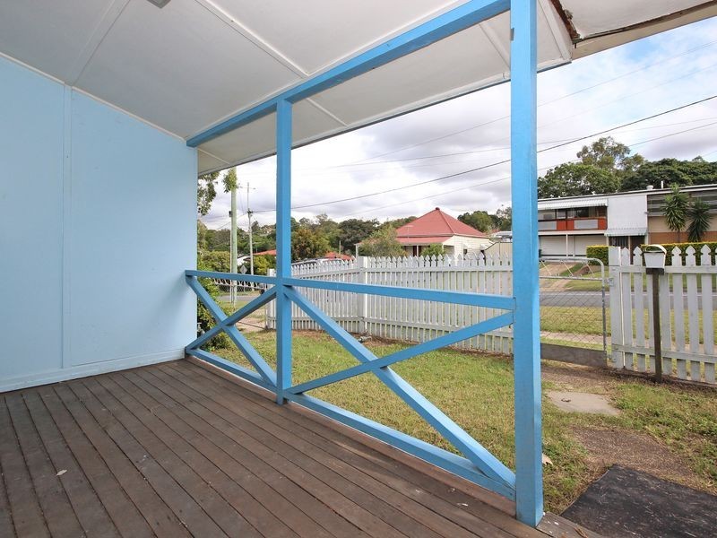 33 MacGregor Street, Woodend QLD 4305