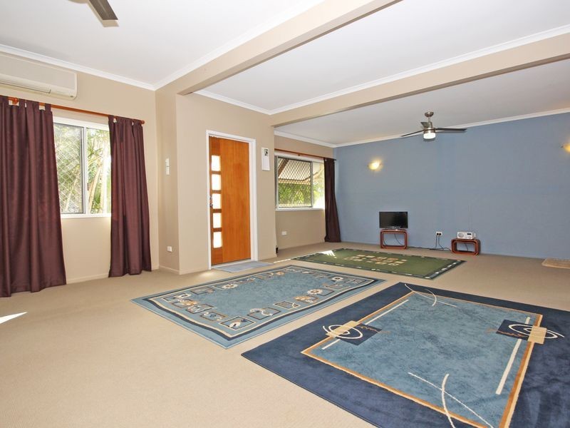 127 Woodend Road, Woodend QLD 4305