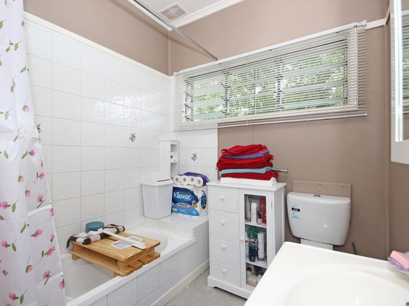 41 Toongarra Road, Leichhardt QLD 4305