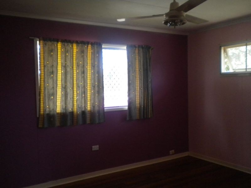 5 Peacock Street, One Mile QLD 4305