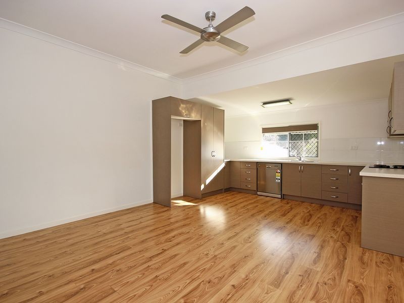 14 Brisbane Road, East Ipswich QLD 4305
