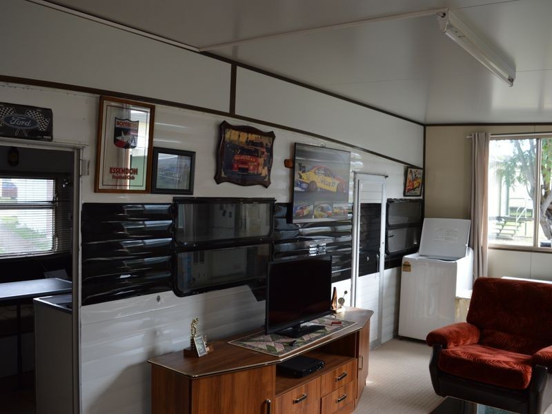 143/15 Coopers Road, Willowbank QLD 4306