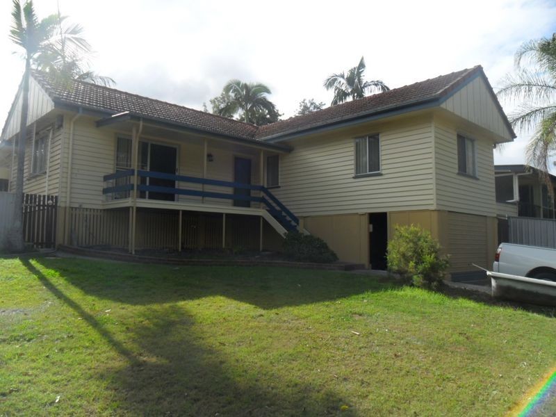 19 Carl Lane, North Ipswich QLD 4305