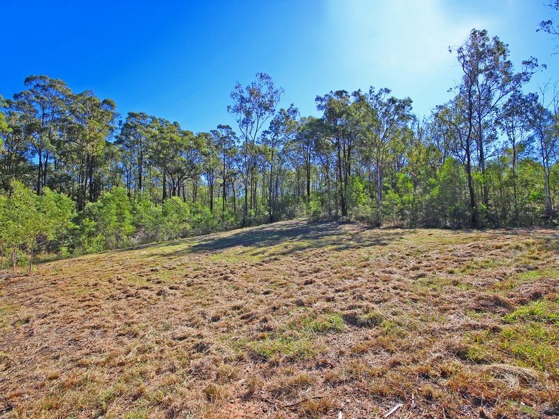 34 Shiloh Court, Pine Mountain QLD 4306