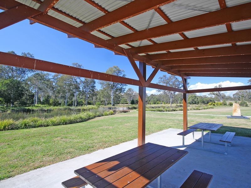 14 Baystone Place, Raceview QLD 4305