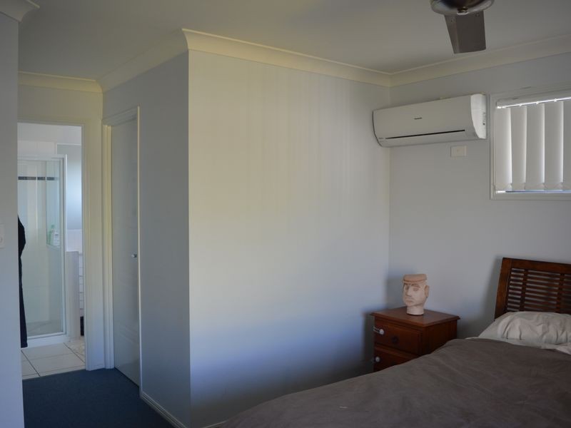 34 Pencarrow Crescent, Raceview QLD 4305