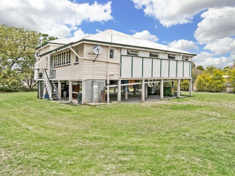 102 Chubb Street, One Mile QLD 4305