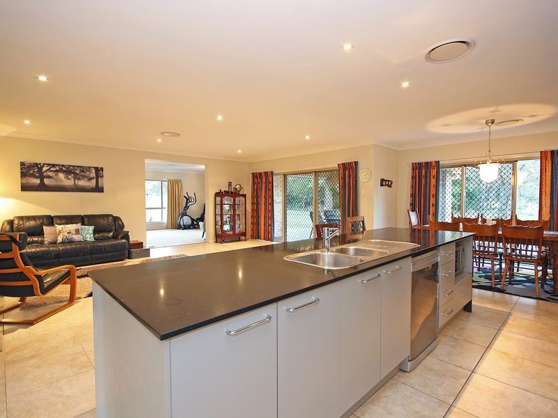 65 Rosewood-Thagoona Road, Thagoona QLD 4306