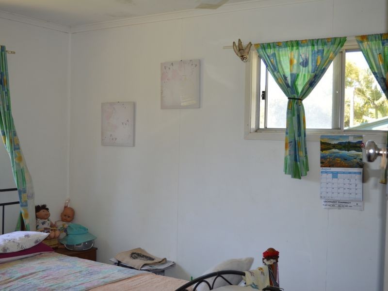 5 Bass Street, Leichhardt QLD 4305