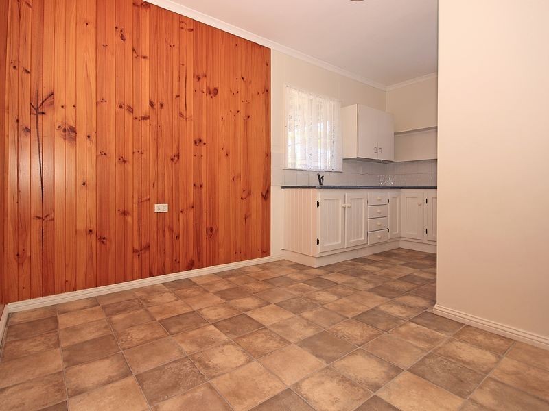 129 Blackall Street, Basin Pocket QLD 4305