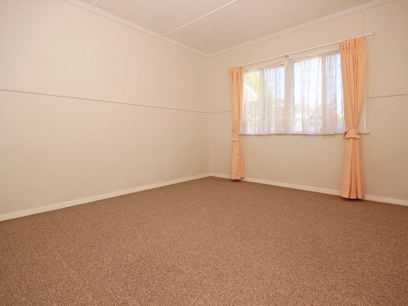 129 Blackall Street, Basin Pocket QLD 4305
