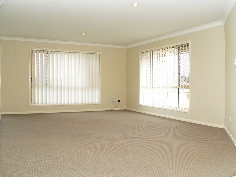 39 Mellor Place, Brassall QLD 4305