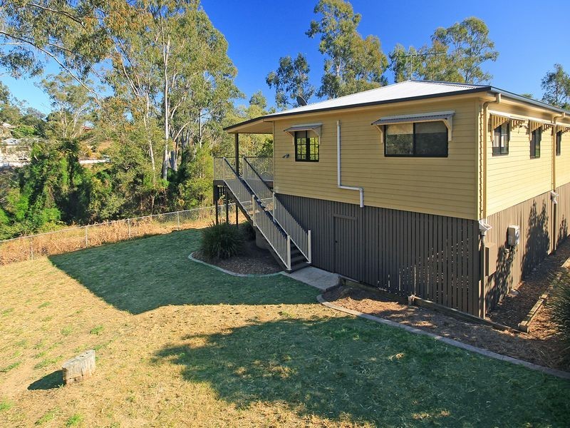 2/10a Campbell Street, Woodend QLD 4305