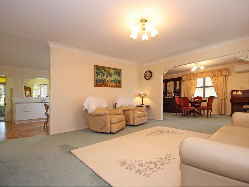 188 Pine Mountain Road, Brassall QLD 4305