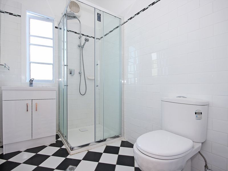 23 Blackstone Road, Eastern Heights QLD 4305